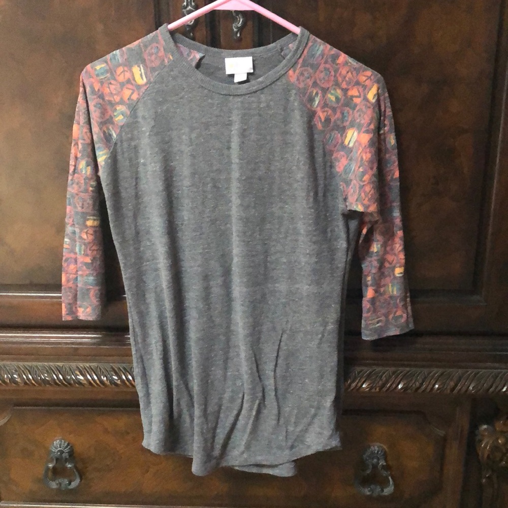 Lularoe 3/4 sleeve. Bundle and save on shipping